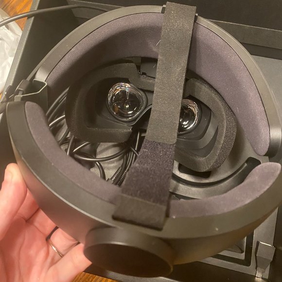 Oculus Rift S - Picture 9 of 10